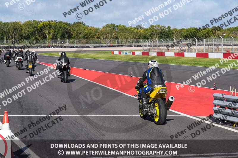donington no limits trackday;donington park photographs;donington trackday photographs;no limits trackdays;peter wileman photography;trackday digital images;trackday photos